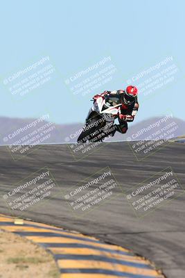 media/Apr-14-2024-SoCal Trackdays (Sun) [[70f97d3d4f]]/4-Turns 9 and 10 (1010am)/